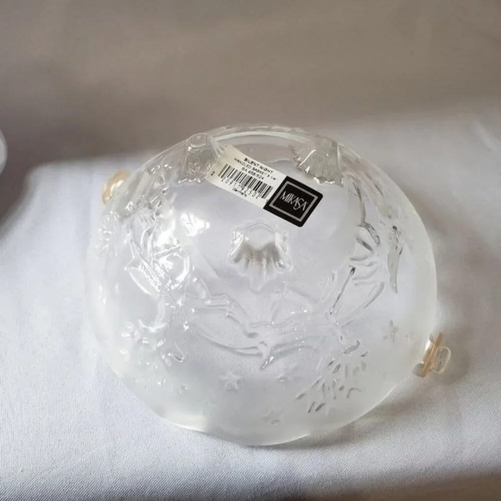 Mikasa Silent Night Handled Glass Basket